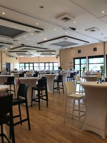 Tabouret design noir